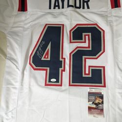 JJ Taylor Of New England Patriots Signed Jersey 