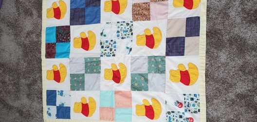 Winnie The POOH Quilted Baby Blanket