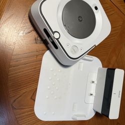     iRobot Braava m6 Robot Mop w/ Dock & Extra Pads