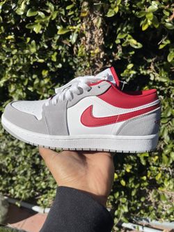 Jordan 1 Low Smoke Grey 