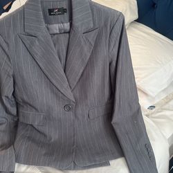Women suit