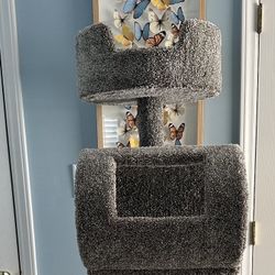Gray 69-in Real Carpet Solid Wood Cat Tree