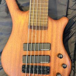 Warwick GPS German Pro Series Thumb BO 5 Electric Bass, 6-String (with Gig Bag)