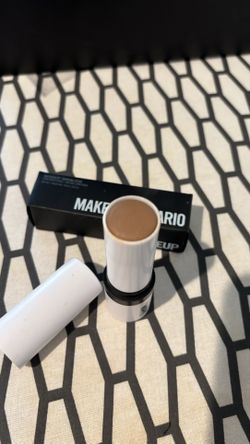 Contour Stick
