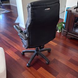 FREE!!! LAZBOY Executive Office Chair