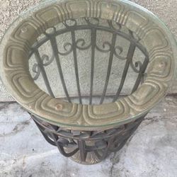 Heavy Duty End Table with Thick Tempered Glass Top
