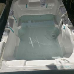 2 Person Jetted Bathtub Never Used