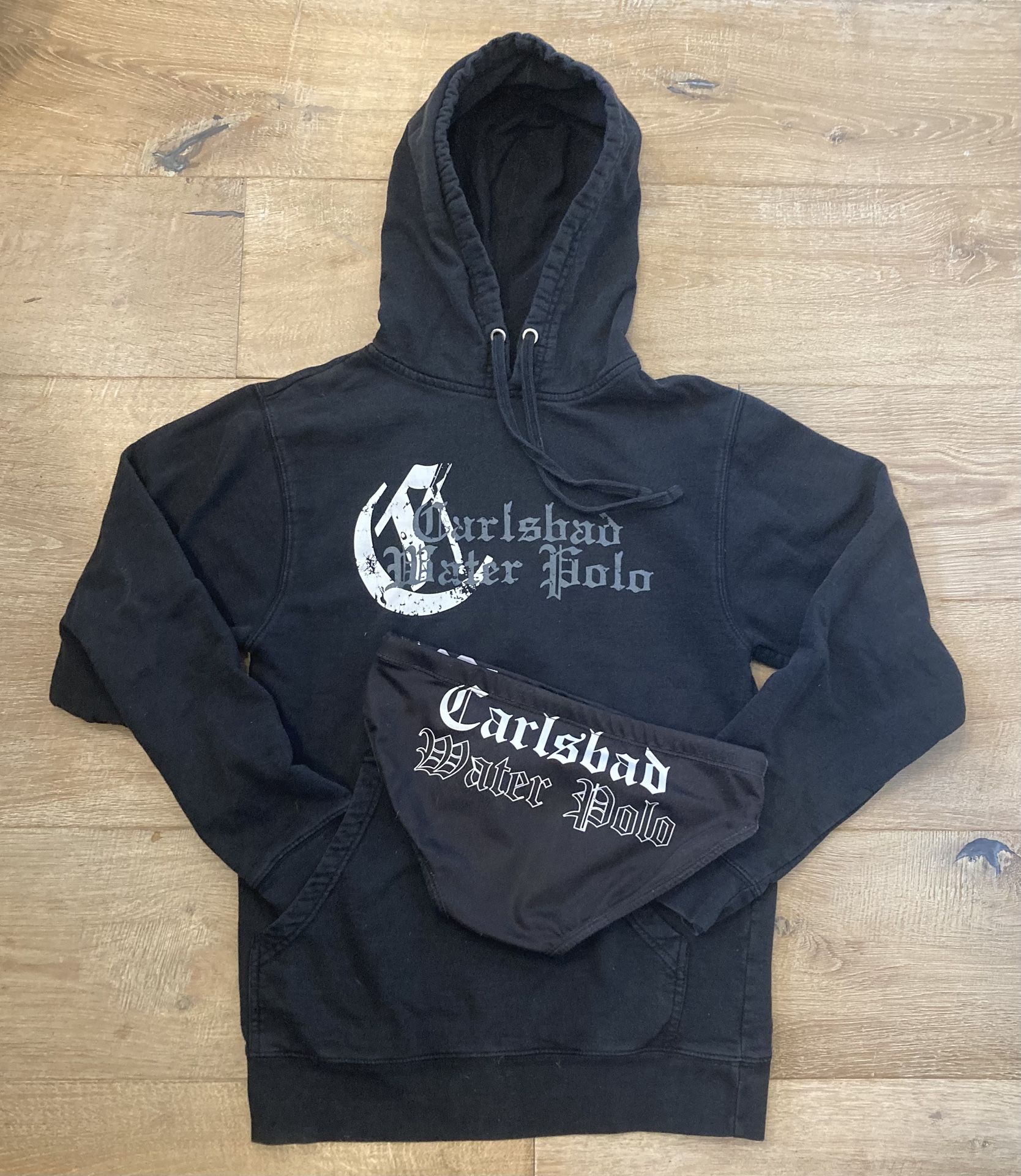 Carlsbad Waterpolo Sweatshirt and Size 28 Speedo