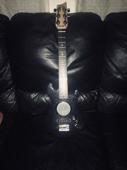 First act electric guitar! Rocking fun for Littles!