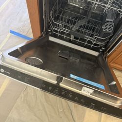 GE Profile Stainless Steel Dishwasher 