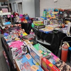 Toys *prices Range .. Open Tonight And Through Black Friday!