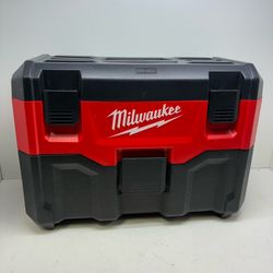 Milwaukee M18 Wet/Dry Vacuum 207266/12