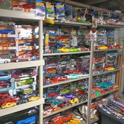 Diecast Cars 1/18 Scale And 124th Scale Over 200 Of Them