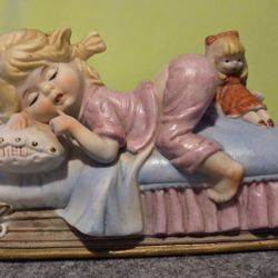 Title: Vintage Porcelain Music Box - Sleeping Girl - Plays "Raindrops Keep Falling On My Head"