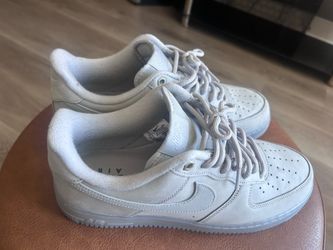 NIKE Air Force 1 ‘07 - Size 11