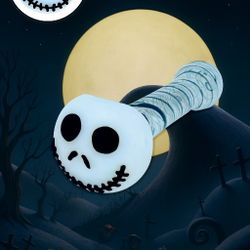 Nightmare Before Christmas Style 4.5" Skull Head Glass Pipe with Clear Swirl Design