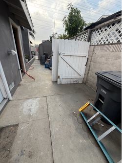 Vinyl fence