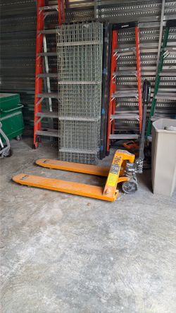 Pallet Jack