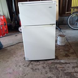 Kenmore Fridge Can 20 Wide And 31 Long