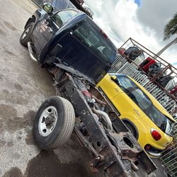 Chevy Silverado 2500 (2007  Only Parts 