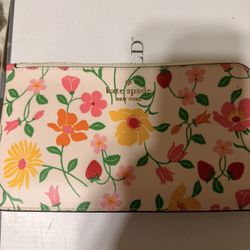 Kate Spade Wristlet 