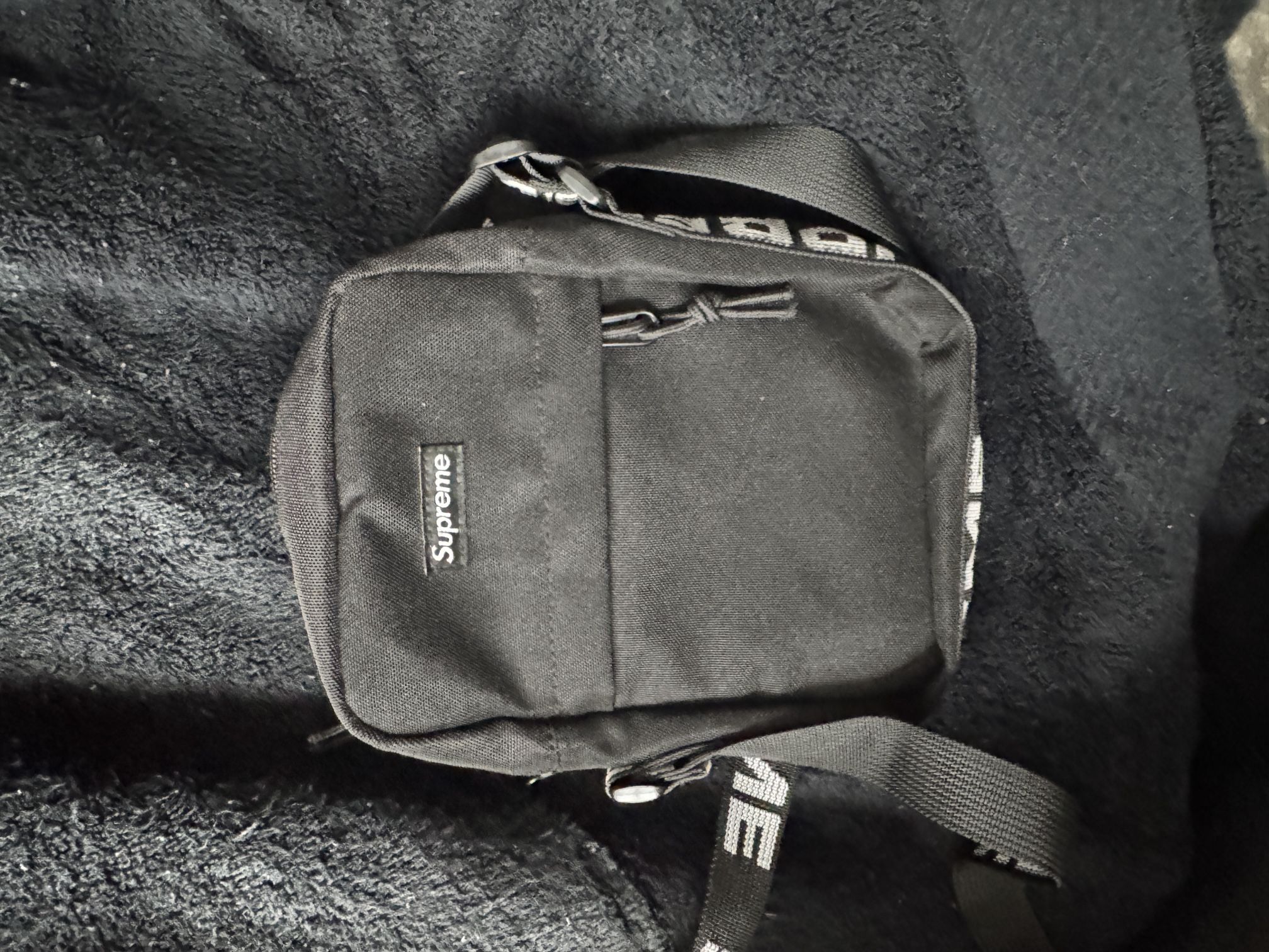 Og Supreme Shoulder Bag