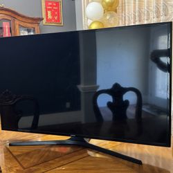 Samsung 48 inch Smart TV, 1080 p, HDTV