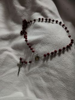 Vintage  ROSARIO  (red wood )