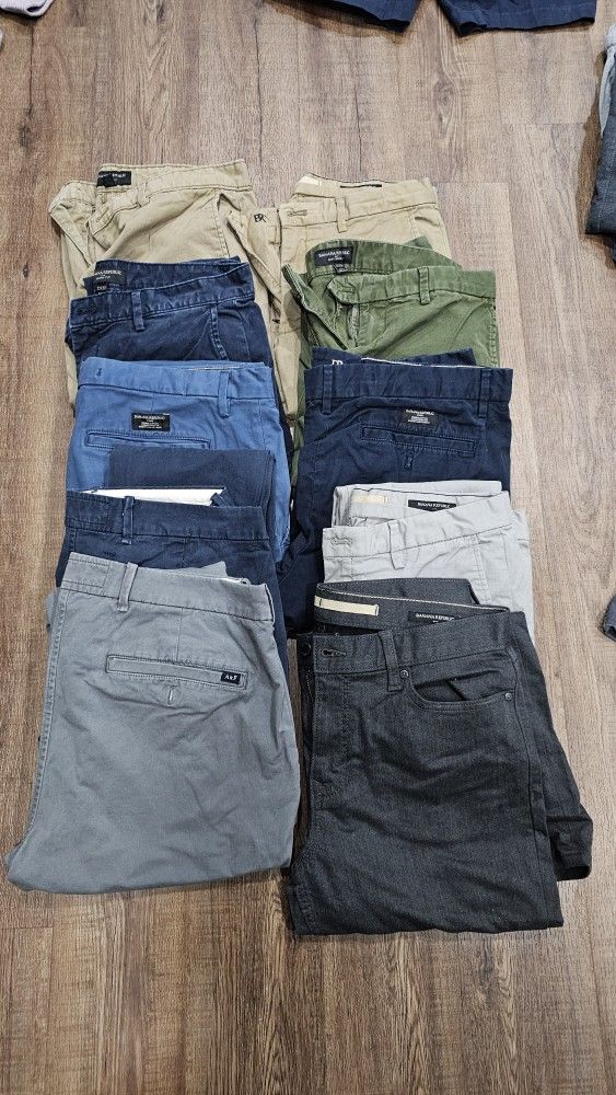 Lot Of Men's Clothes (Medium Tops/32 Pants)