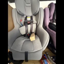 Nuna Rava Car Seat