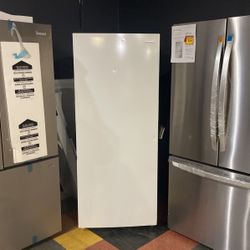 13 Cubic Ft. Frigidaire Stand Up Freezer💢💢