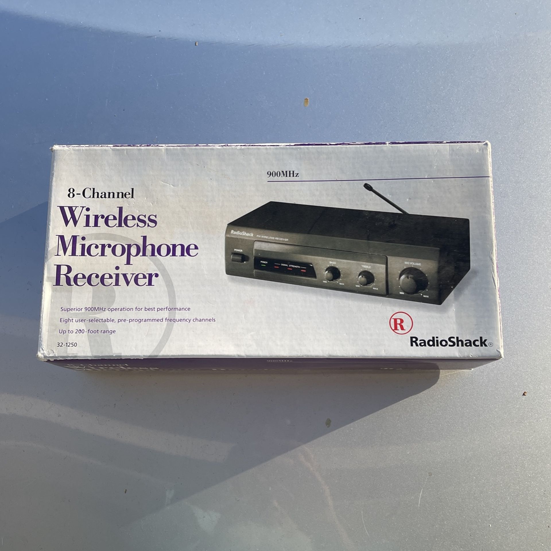 Radio Shack 900MHz 8 Channel Wireless Microphone System 32-1250 Receiver