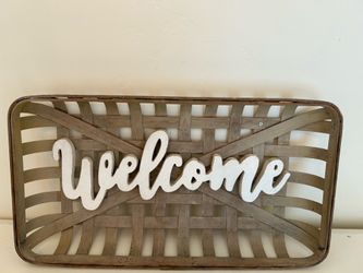 WELCOME Basket Sign 10.00