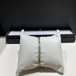14K Diamond Bracelet 7inch 