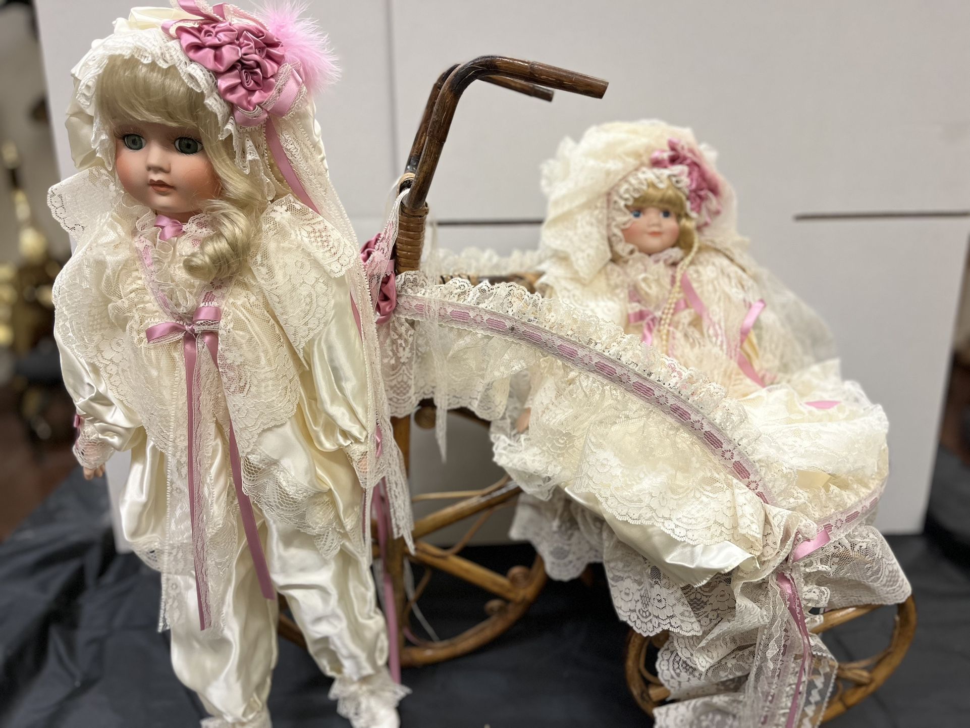 The Doll crafter Classics. Porcelain doll.