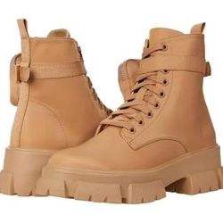 Steve Madden Thora-P boots Size 9