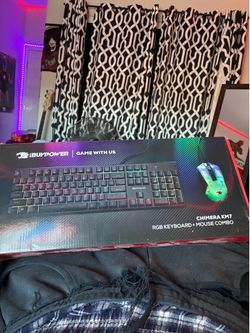 IBUYPOWER chimera KM7 keyboard and mouse
