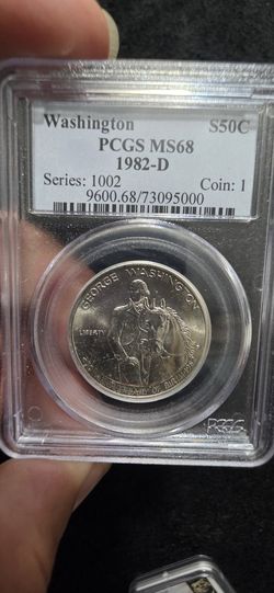 D Washington Hallf Dollar And Booker T Washington Memorial 