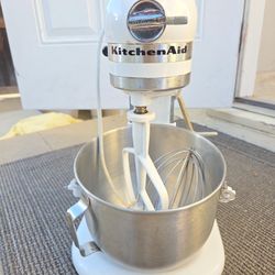 Kitchen Aid Mixer 5-7qt Bowl Lift