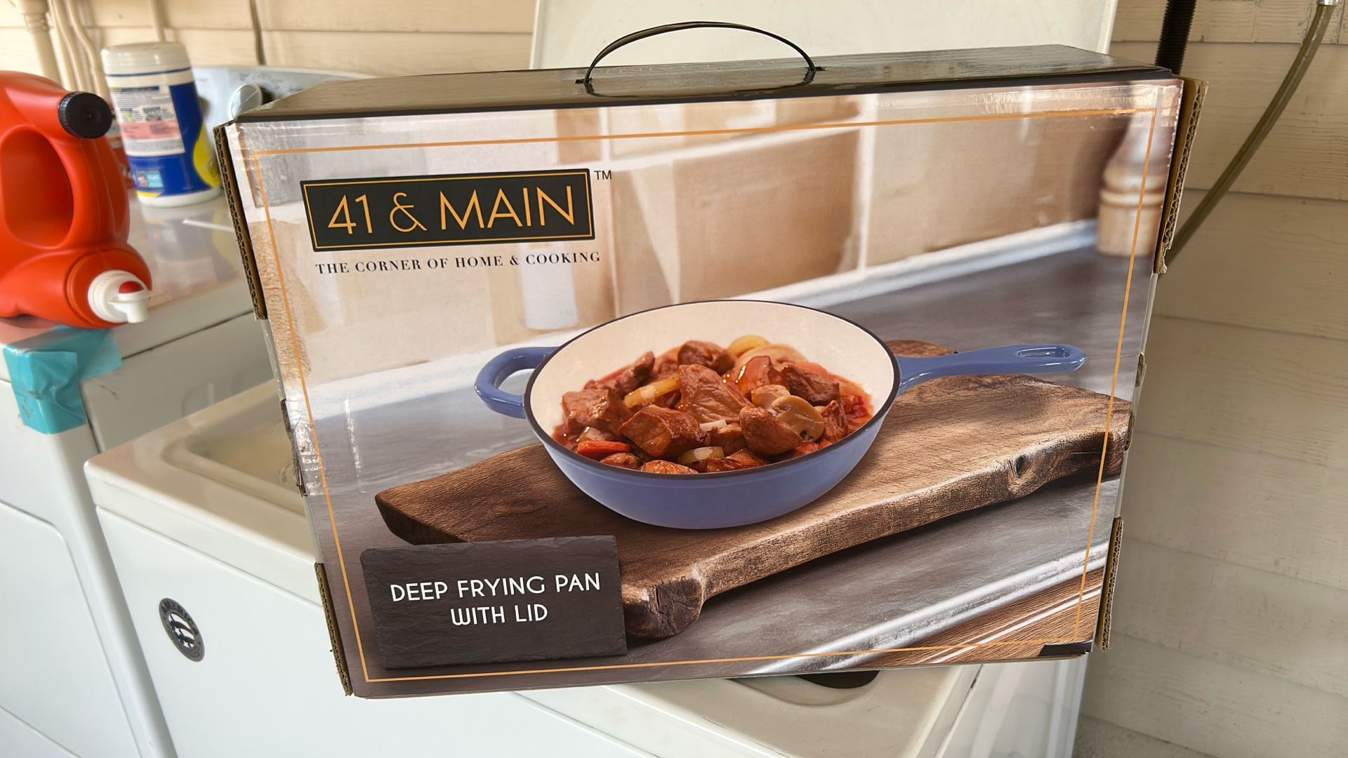 41&Main Deep Frying Pan With Lid