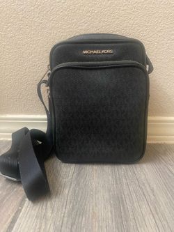 Michael Kors satchel purse