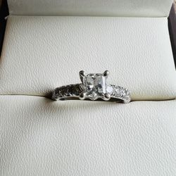 GIA Certified Ring 