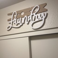 Laundry Sign 