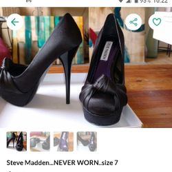 Brand New Steve Madden Size 7💯🔥❤️(There's More)