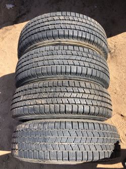 225/75/16 nexen