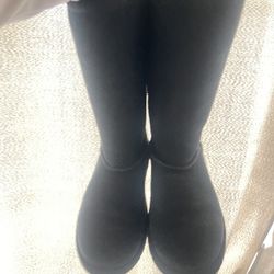 Ugg Australia Mid High Boots