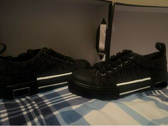Dior b23
