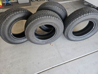 Vantage SUV 265/70R17 Tires