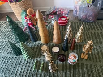 Christmas Holiday Decor Collection Lot
