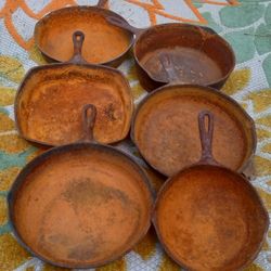 6 Cast Iron Pans